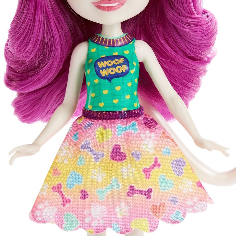 Jucarii, Copii si Bebe - Jucarii si jocuri - Papusi si accesorii - Papusi - Enchantimals City Tails Main Street familia Dessei Dalmatian - Infinity.ro
