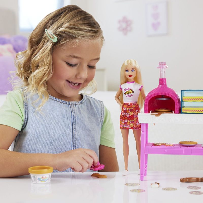 Jucarii, Copii si Bebe - Jucarii si jocuri - Papusi si accesorii - Papusi - Barbie Dream Land set de joaca pizzerie - Infinity.ro