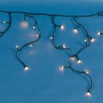 Casa si Gradina - Decoratiuni - Decoratiuni de sezon - Instalare lumini LED interconectabile cu becuri alb cald - Infinity.ro