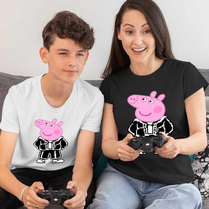 Fashion, accesorii si bijuterii - Femei - Imbracaminte femei - Tricouri si topuri femei - Tricou Femei Peppa Pixel Art, alb, marime S - Infinity.ro