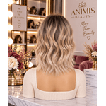 Fashion, accesorii si bijuterii - Femei - Accesorii femei - Alte accesorii femei - Peruca Ombre Blond, din fibra sintetica cu aspect natural, par mediu ondulat, cu breton, 36 cm - Infinity.ro