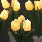 Casa si Gradina - Corpuri si surse de iluminat - Veioze si lampi - Lampi de veghe - Lampa cu buchet de lalele galbene cu LED, 31 cm - Infinity.ro