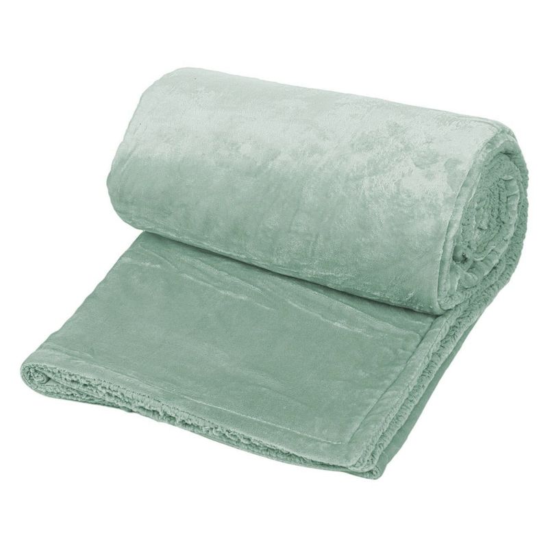 Casa si Gradina - Textile si covoare - Pături și cuverturi - Pături - Patura Catifelata Verde Menta cu Interior Sherpa, 200x150 cm - Infinity.ro