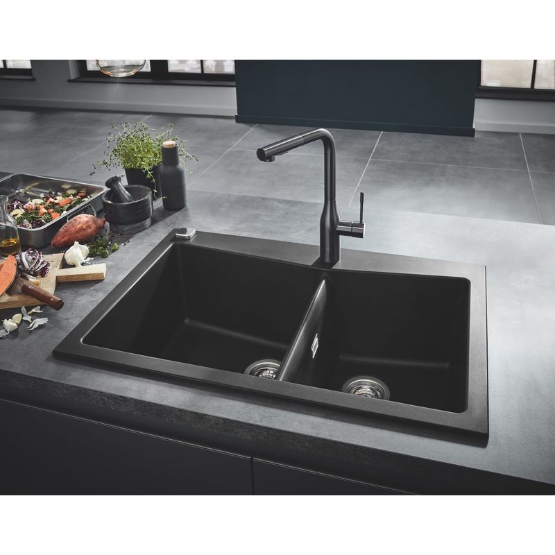 Casa si Gradina - Sanitare - Chiuveta bucatarie si accesorii - Baterii bucatarie - Baterie de bucatarie Grohe 30269AL0, Essence, 3/8'', inalta, tip L, mat, garfit - Infinity.ro