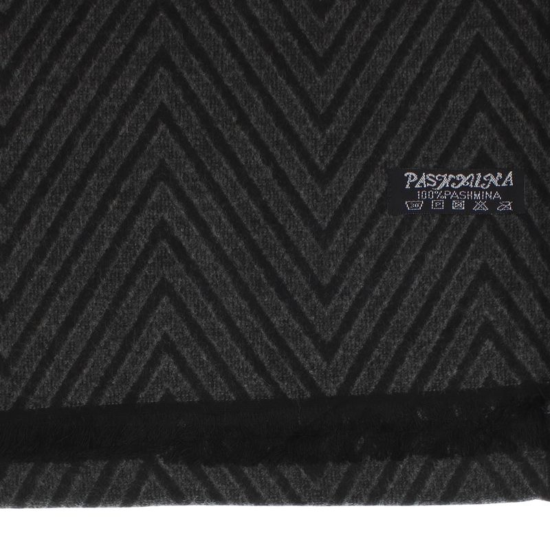 Fashion, accesorii si bijuterii - Barbati - Accesorii barbati - Esarfe si fulare barbati - Esarfa barbati, din casmir / pashmina, 30 x 188 cm, model cu liniar, Gri cu negru - ES2292 - Infinity.ro