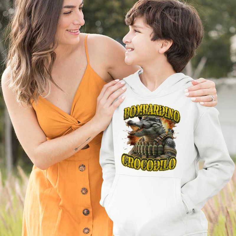 Fashion, accesorii si bijuterii - Copii - Imbracaminte copii - Pulovere si hanorace copii - Hanorac Copii Baieti Crocodilo Bombardino Brainrot, alb, marime XL Copii - Infinity.ro