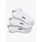 Fashion, accesorii si bijuterii - Barbati - Lenjerie si pijamale barbati - Sosete si ciorapi barbati - Set 3 perechi sosete la glezna Nike, alb cu verde, marimea 41-46 - Infinity.ro