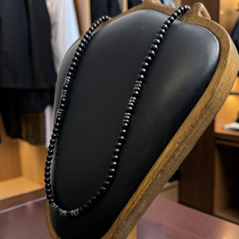 Fashion, accesorii si bijuterii - Barbati - Bijuterii barbati - Lanturi si pandantive barbati - Colier barbati Aiden, elegant din margele de onix mat 4mm si hematit - Infinity.ro