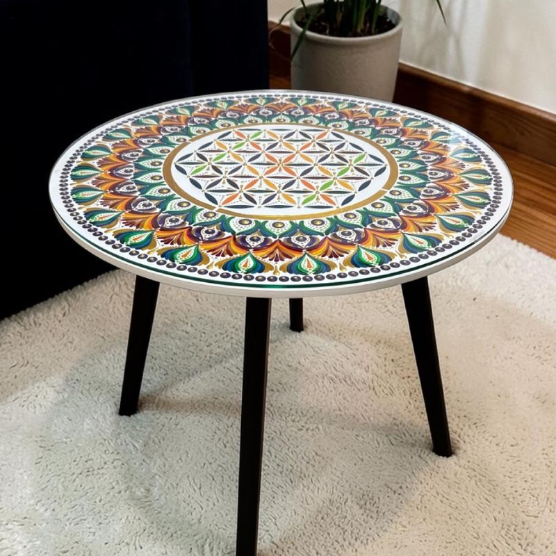 Casa si Gradina - Decoratiuni - Tablouri - Masuta decorativa alba lemn pictata manual model mandala cu geam securizat, 50 cm - Infinity.ro