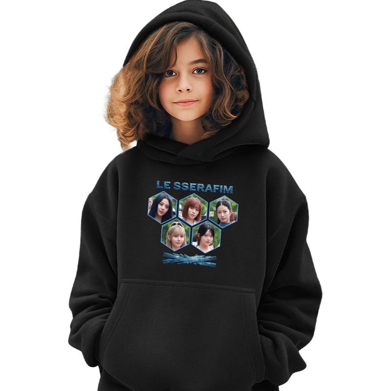 Fashion, accesorii si bijuterii - Copii - Imbracaminte copii - Pulovere si hanorace copii - Hanorac Copii Fete Le Sserafim Kpop Merch Sakura Serafim, negru, marime XS Copii - Infinity.ro