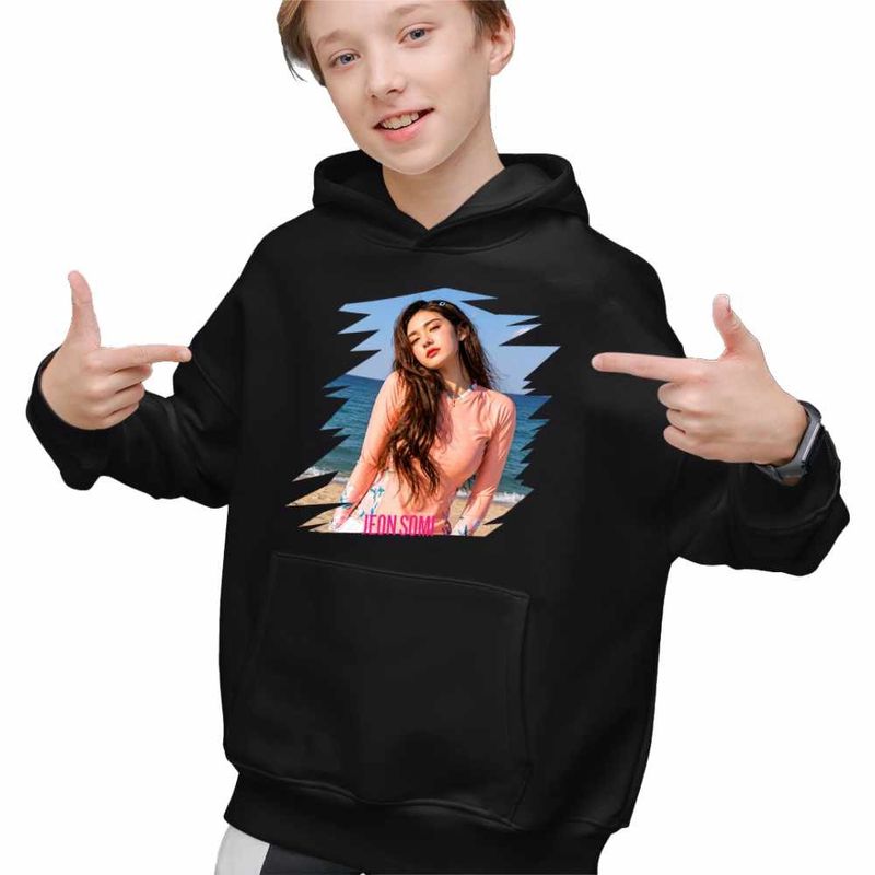 Fashion, accesorii si bijuterii - Copii - Imbracaminte copii - Pulovere si hanorace copii - Hanorac Copii Baieti Jeon Somi Vibe Kpop, negru, marime XS Copii - Infinity.ro