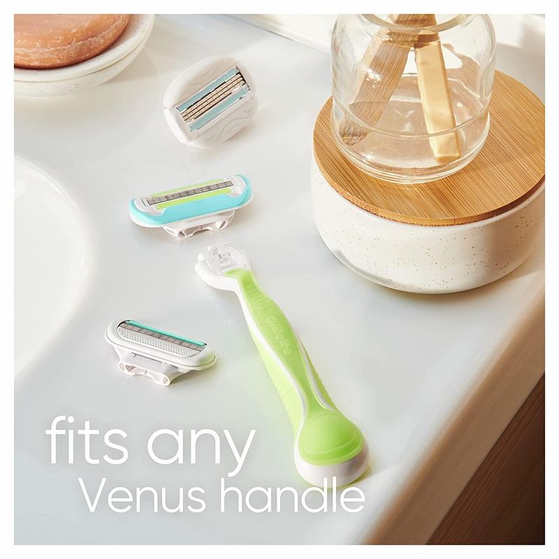 Ingrijire personala si Cosmetice - Aparate & accesorii ingrijire personala - Aparate de ras si tuns - Accesorii aparate de ras - Set 8 Rezerve Aparat de Ras Gillette Venus Extra Smooth cu SkinElixir, 5 Lame, pentru Femei - Infinity.ro