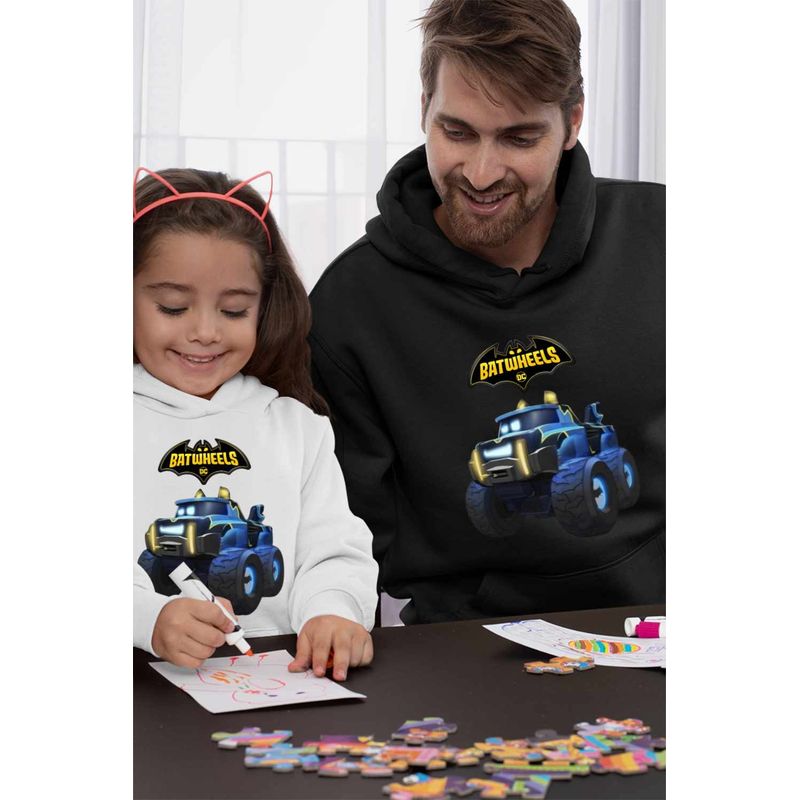Fashion, accesorii si bijuterii - Barbati - Imbracaminte - Hanorace barbati - Hanorac Barbati Batwheels Buff Battruck Batroti Batman Desene, negru, marime 3XL - Infinity.ro