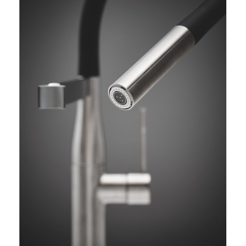 Casa si Gradina - Sanitare - Chiuveta bucatarie si accesorii - Baterii bucatarie - Baterie de bucatarie Grohe 30294DC0, Essence, 3/8'', XL, tip C, dus, 2 functii, mat, otel satinat - Infinity.ro