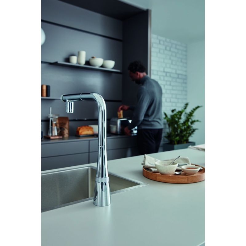 Casa si Gradina - Sanitare - Chiuveta bucatarie si accesorii - Baterii bucatarie - Baterie bucatarie Grohe 31888000, 1 bar, 376 mm, 200 mm, 1 orificii instalare, 2 sprayuri, 180 unghi pivotare, Crom - Infinity.ro