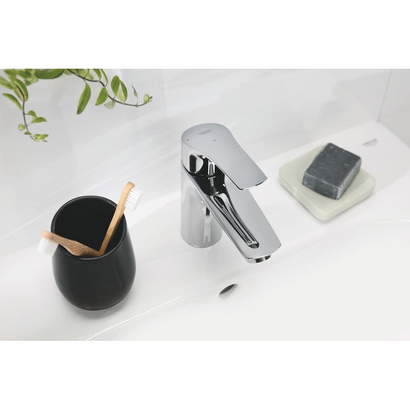 Casa si Gradina - Sanitare - Lavoar baie si accesorii - Baterii sanitare - Baterie lavoar Grohe 23974003, 28 mm, 5 l/min, 0.8 bar, 35 mm, 169 mm, 109 mm, 395 mm, 1 orificii instalare, Crom - Infinity.ro