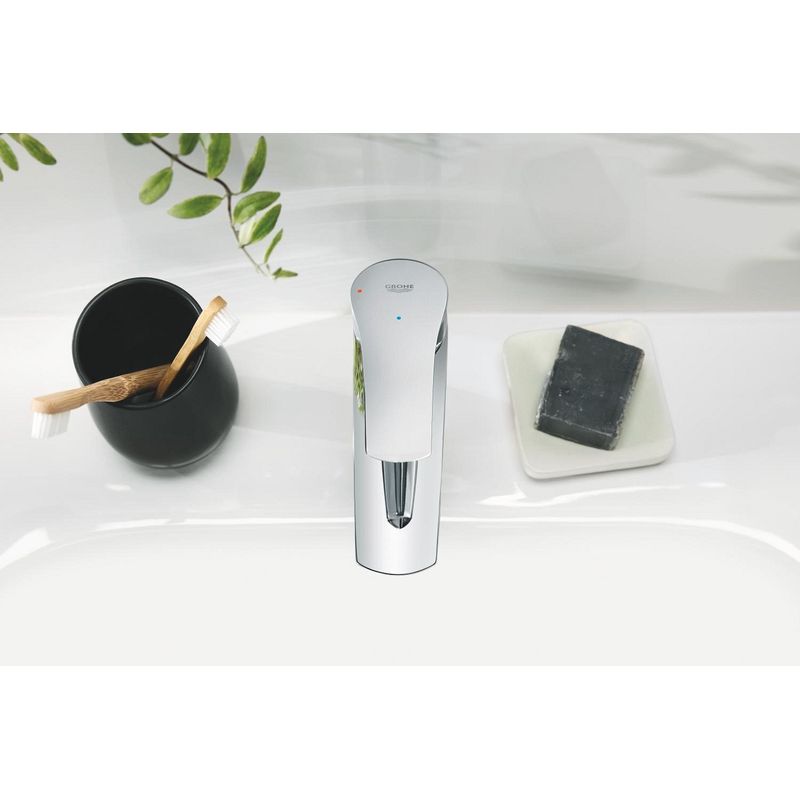 Casa si Gradina - Sanitare - Lavoar baie si accesorii - Baterii sanitare - Baterie lavoar Grohe 23974003, 28 mm, 5 l/min, 0.8 bar, 35 mm, 169 mm, 109 mm, 395 mm, 1 orificii instalare, Crom - Infinity.ro