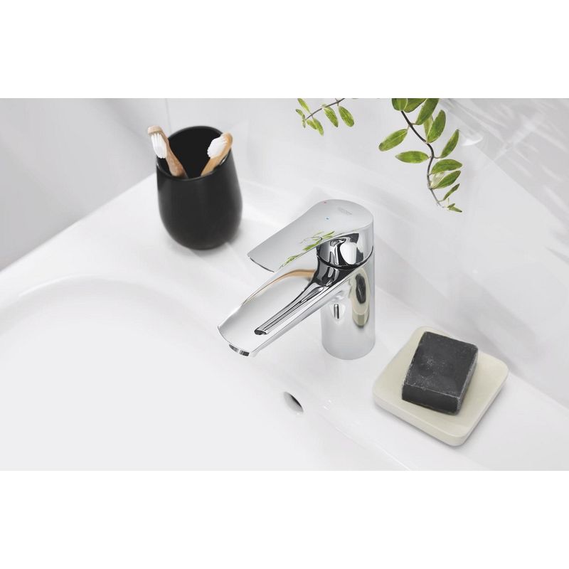 Casa si Gradina - Sanitare - Lavoar baie si accesorii - Baterii sanitare - Baterie lavoar Grohe 23974003, 28 mm, 5 l/min, 0.8 bar, 35 mm, 169 mm, 109 mm, 395 mm, 1 orificii instalare, Crom - Infinity.ro