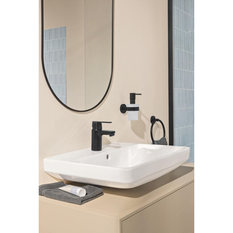 Casa si Gradina - Sanitare - Lavoar baie si accesorii - Baterii sanitare - Baterie lavoar Grohe 235862430, 35 mm, 2.5 l/min, 0.7 bar, 34 mm, 140 mm, 92 mm, 370 mm, 1 orificii instalare, Negru - Infinity.ro
