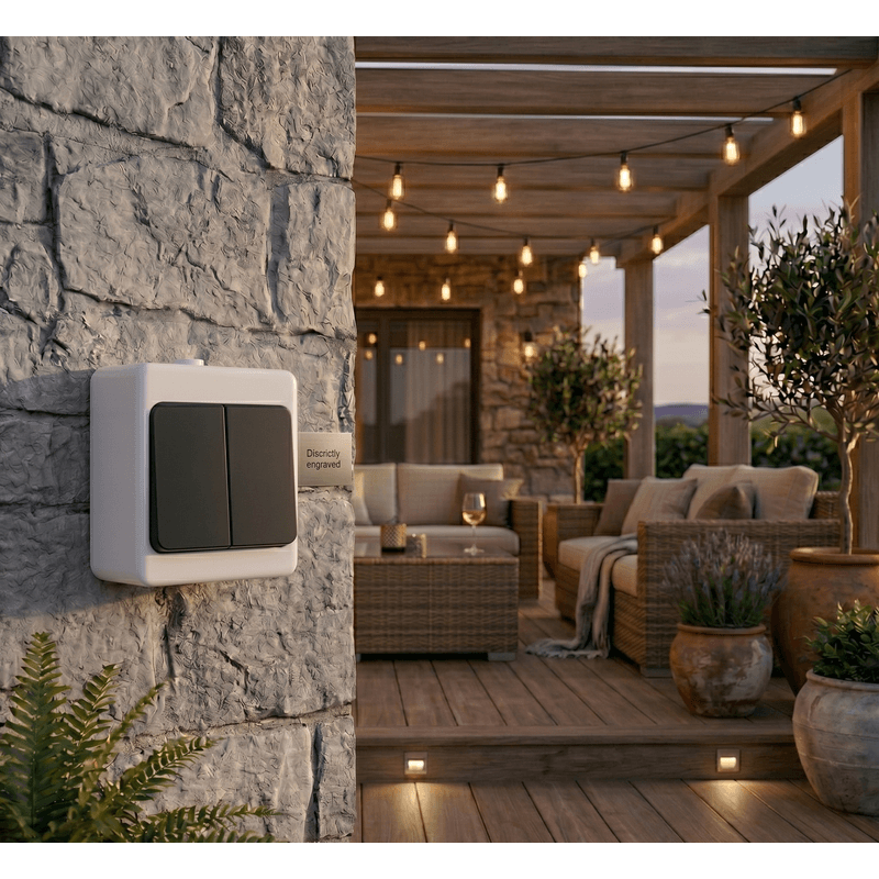 Casa si Gradina - Electrice - Distributie electrica si comanda - Intrerupatoare - Intrerupator dublu ORNO AQUATIC MINI OR-OE-7301/WB, 230V, 10A, IP54, montaj aparent, alb/negru - Infinity.ro