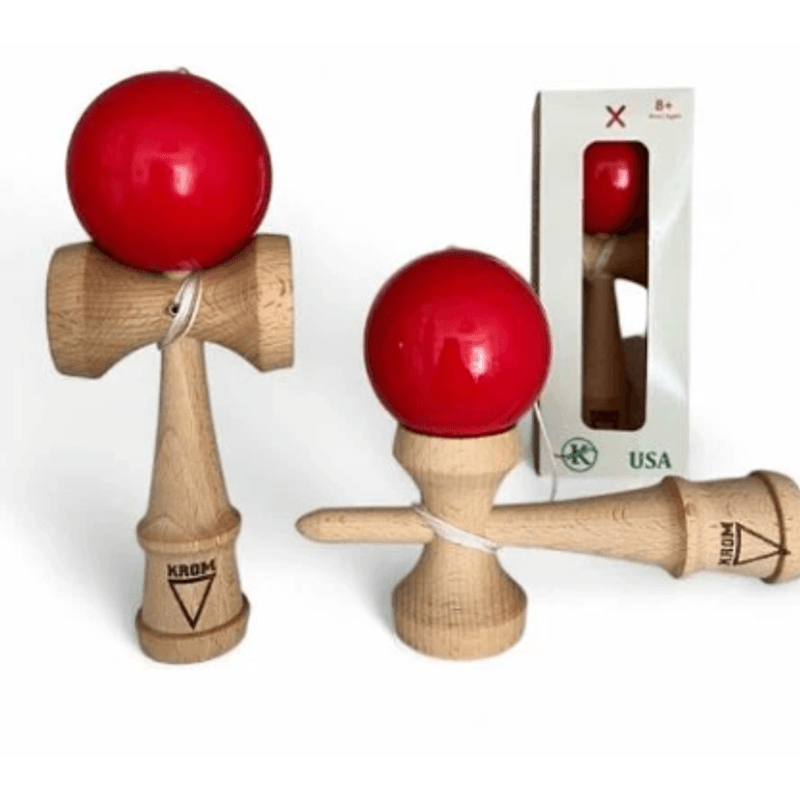 Jucarii, Copii si Bebe - Jucarii si jocuri - Jucarii & jocuri educative - Jucarii interactive - Kendama Interactiva Krom Rosie, 18 cm si o ata de rezerva - Infinity.ro