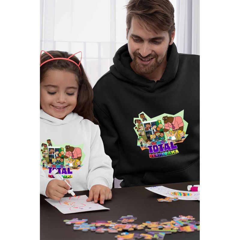 Fashion, accesorii si bijuterii - Barbati - Imbracaminte - Hanorace barbati - Hanorac Barbati Total Dramarama Gradinita Dramei Grupa, negru, marime M - Infinity.ro
