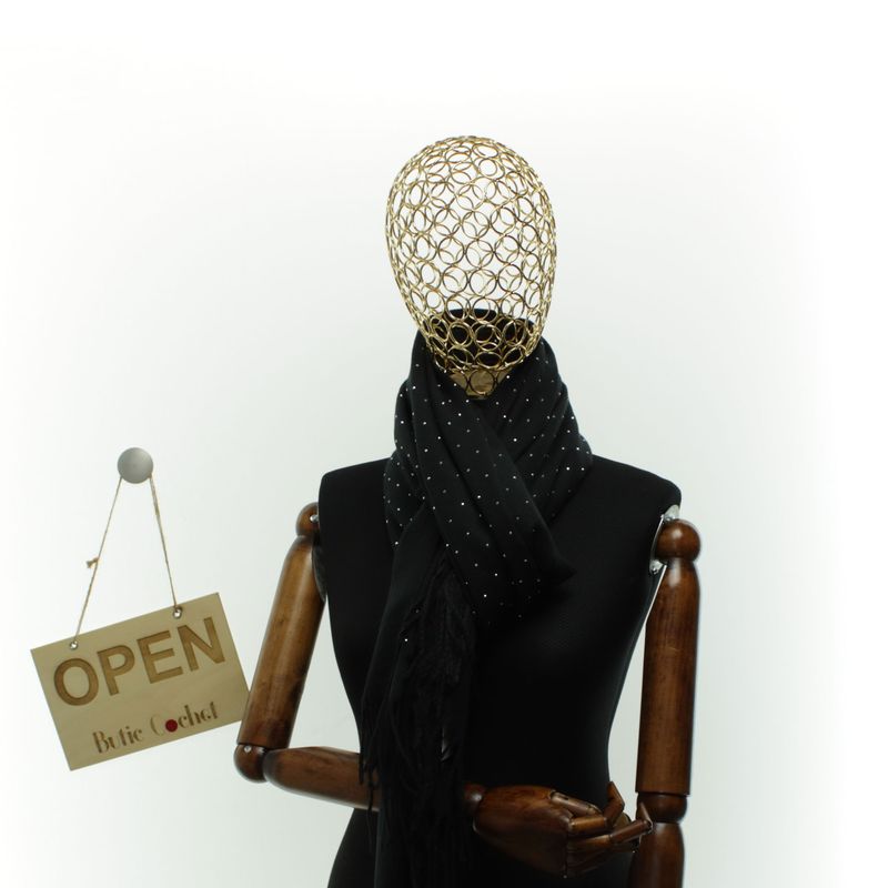 Fashion, accesorii si bijuterii - Femei - Accesorii femei - Esarfe si fulare femei - Esarfa dama, din lana, Buticcochet, 70x190 cm, model cu strasuri, Negru - ES3381 - Infinity.ro
