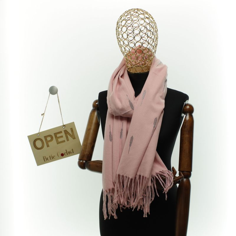 Fashion, accesorii si bijuterii - Femei - Accesorii femei - Esarfe si fulare femei - Esarfa dama, din lana, Buticcochet, 74x186 cm, model uni cu strasuri, Roz - ES3403 - Infinity.ro