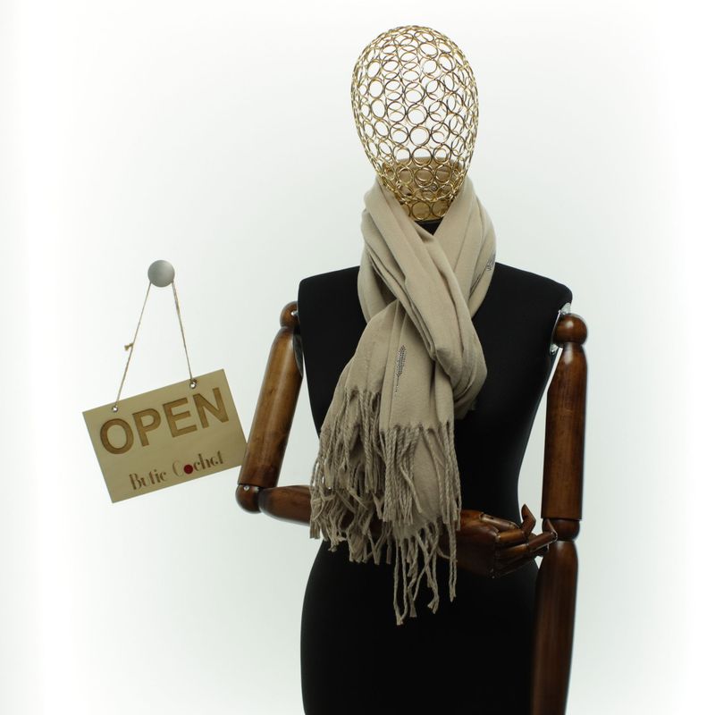 Fashion, accesorii si bijuterii - Femei - Accesorii femei - Esarfe si fulare femei - Esarfa dama, din lana, Buticcochet, 74x186 cm, model uni cu strasuri, Bej inchis - ES3404 - Infinity.ro