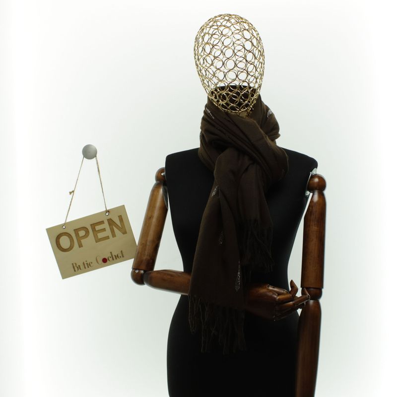 Fashion, accesorii si bijuterii - Femei - Accesorii femei - Esarfe si fulare femei - Esarfa dama, din lana, Buticcochet, 74x186 cm, model uni cu strasuri, Maro - ES3409 - Infinity.ro