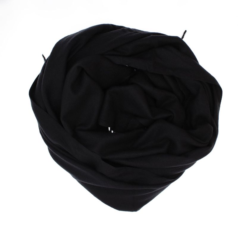 Fashion, accesorii si bijuterii - Femei - Accesorii femei - Esarfe si fulare femei - Esarfa dama, din lana, Buticcochet, 70x190 cm, model uni, Negru - ES3421 - Infinity.ro
