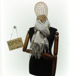 Fashion, accesorii si bijuterii - Femei - Accesorii femei - Esarfe si fulare femei - Esarfa dama, din lana, Buticcochet, 70x180 cm, model floral, Crem - ES3429 - Infinity.ro