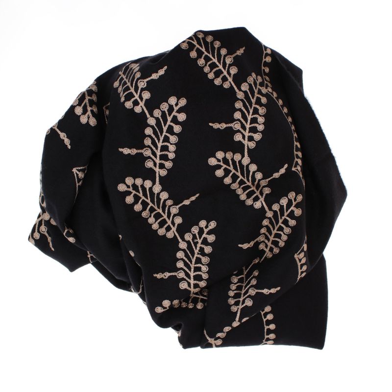 Fashion, accesorii si bijuterii - Femei - Accesorii femei - Esarfe si fulare femei - Esarfa dama, din lana, Buticcochet, 70x180 cm, model cu boderie, Negru - ES3444 - Infinity.ro
