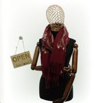 Fashion, accesorii si bijuterii - Femei - Accesorii femei - Esarfe si fulare femei - Esarfa dama, din lana, Buticcochet, 70x180 cm, model cu boderie, Visiniu - ES3443 - Infinity.ro