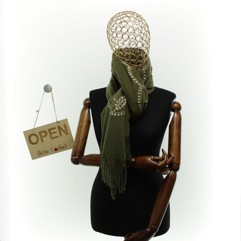 Fashion, accesorii si bijuterii - Femei - Accesorii femei - Esarfe si fulare femei - Esarfa dama, din lana, Buticcochet, 70x180 cm, model cu boderie, Kaki - ES3450 - Infinity.ro