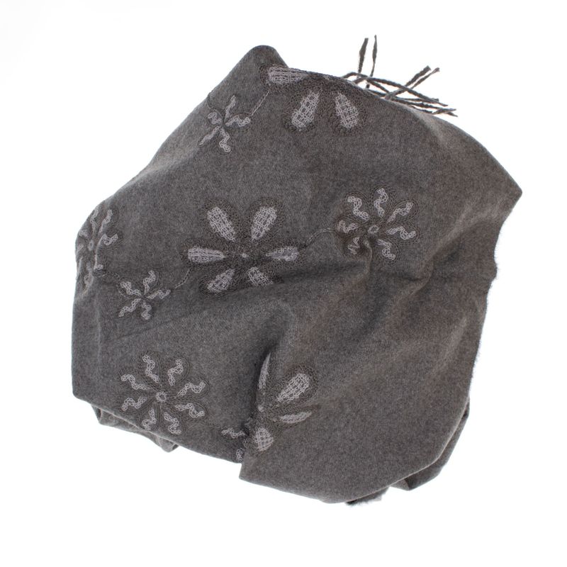 Fashion, accesorii si bijuterii - Femei - Accesorii femei - Esarfe si fulare femei - Esarfa dama, din lana, Buticcochet, 70x180 cm, model cu boderie, Gri - ES3460 - Infinity.ro