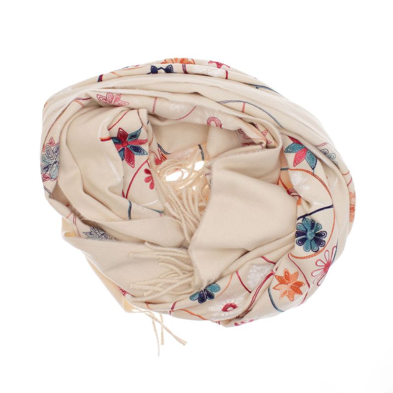 Fashion, accesorii si bijuterii - Femei - Accesorii femei - Esarfe si fulare femei - Esarfa dama, din lana, Buticcochet, 70x180 cm, model cu boderie, Bej - ES3463 - Infinity.ro