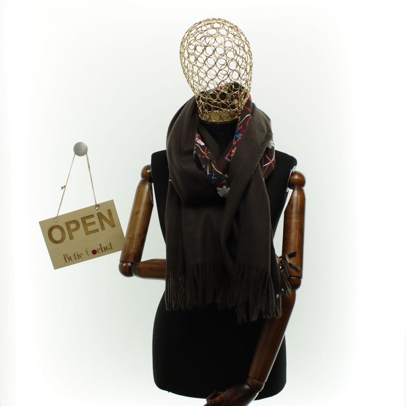 Fashion, accesorii si bijuterii - Femei - Accesorii femei - Esarfe si fulare femei - Esarfa dama, din lana, Buticcochet, 70x180 cm, model cu boderie, Maro inchis - ES3464 - Infinity.ro