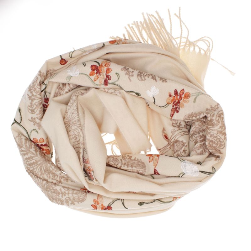 Fashion, accesorii si bijuterii - Femei - Accesorii femei - Esarfe si fulare femei - Esarfa dama, din lana, Buticcochet, 70x180 cm, model cu boderie, Bej - ES3472 - Infinity.ro