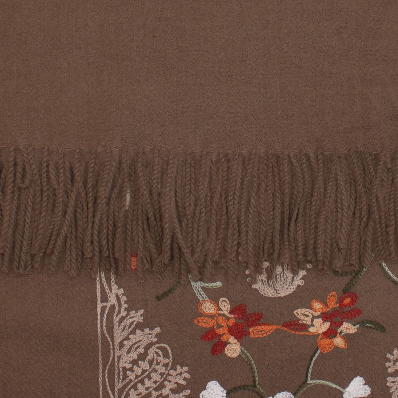 Fashion, accesorii si bijuterii - Femei - Accesorii femei - Esarfe si fulare femei - Esarfa dama, din lana, Buticcochet, 70x180 cm, model cu boderie, Maro - ES3475 - Infinity.ro