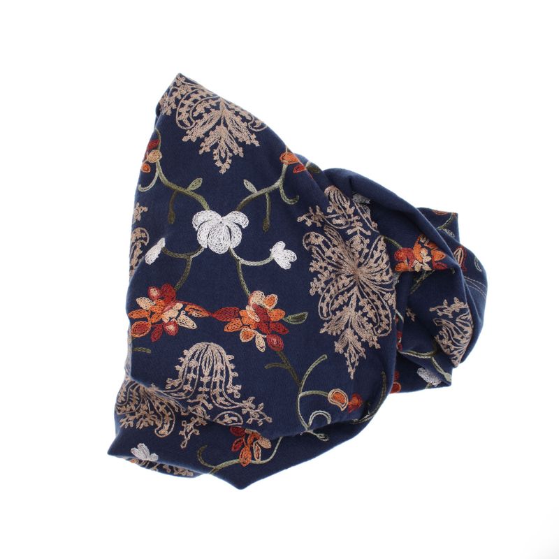 Fashion, accesorii si bijuterii - Femei - Accesorii femei - Esarfe si fulare femei - Esarfa dama, din lana, Buticcochet, 70x180 cm, model cu boderie, Bleumarin - ES3477 - Infinity.ro