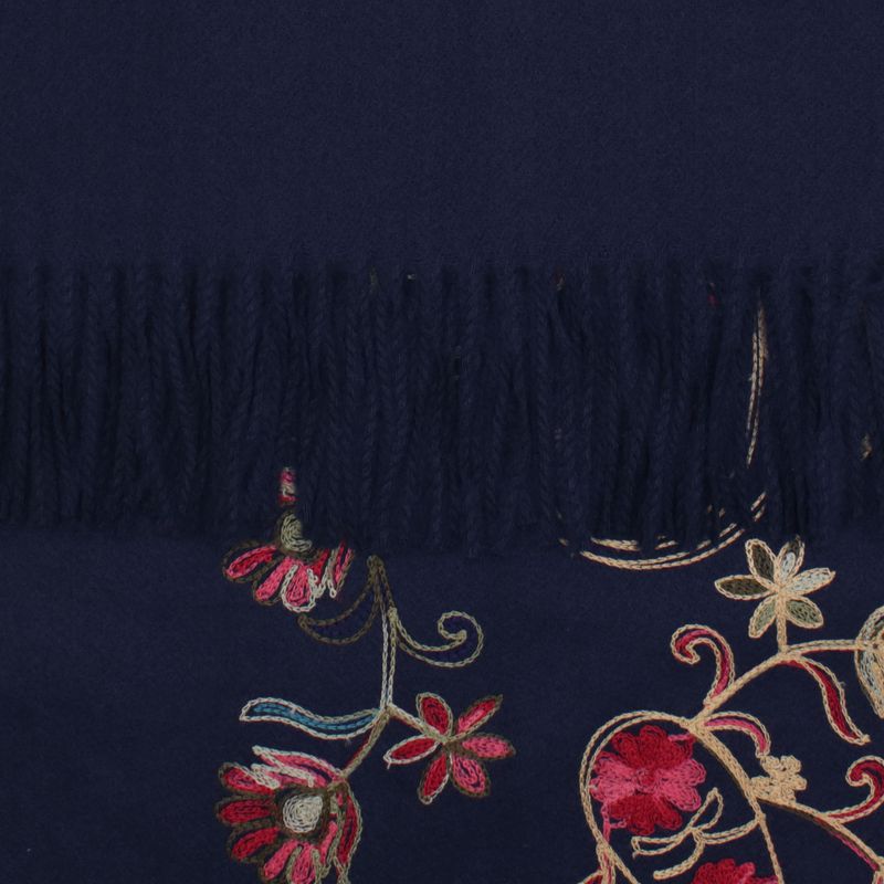 Fashion, accesorii si bijuterii - Femei - Accesorii femei - Esarfe si fulare femei - Esarfa dama, din lana, Buticcochet, 70x180 cm, model cu boderie, Bleumarin - ES3483 - Infinity.ro