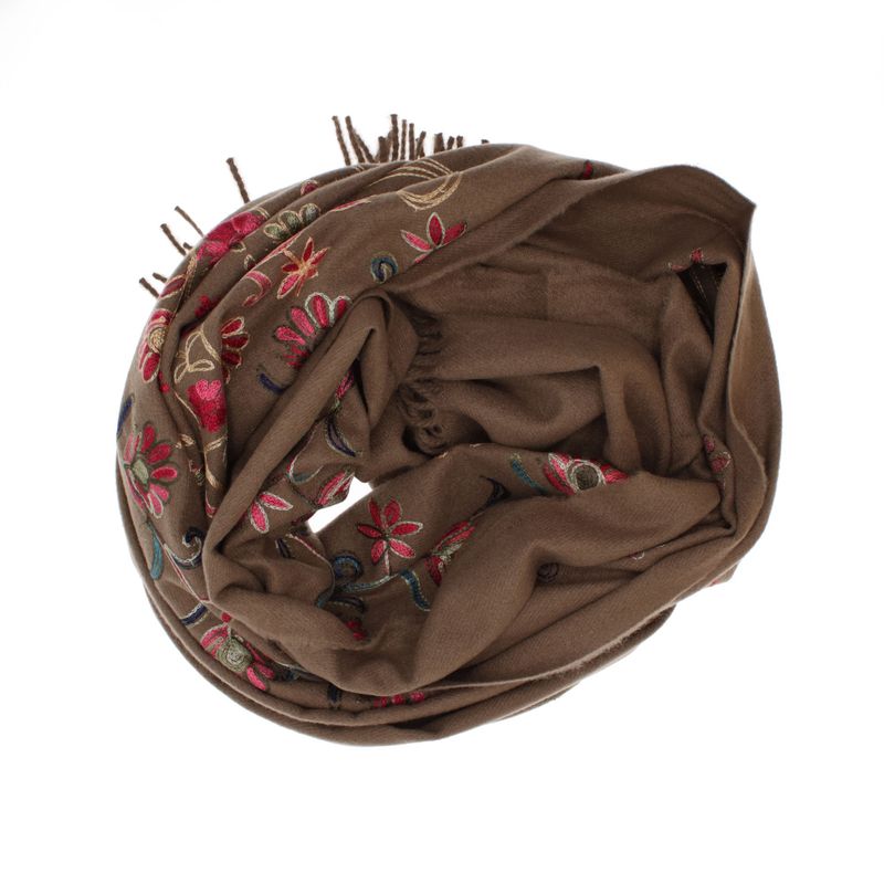 Fashion, accesorii si bijuterii - Femei - Accesorii femei - Esarfe si fulare femei - Esarfa dama, din lana, Buticcochet, 70x180 cm, model cu boderie, Maro - ES3485 - Infinity.ro