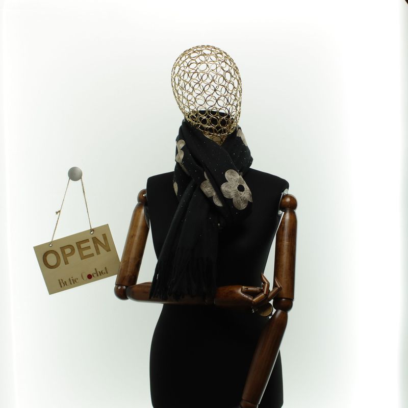 Fashion, accesorii si bijuterii - Femei - Accesorii femei - Esarfe si fulare femei - Esarfa dama, din lana, Buticcochet, 70x180 cm, model cu broderie si strasuri, Negru - ES3494 - Infinity.ro