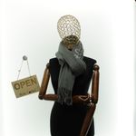 Fashion, accesorii si bijuterii - Femei - Accesorii femei - Esarfe si fulare femei - Esarfa dama, din lana, Buticcochet, 70x180 cm, model cu broderie si strasuri, Gri - ES3507 - Infinity.ro