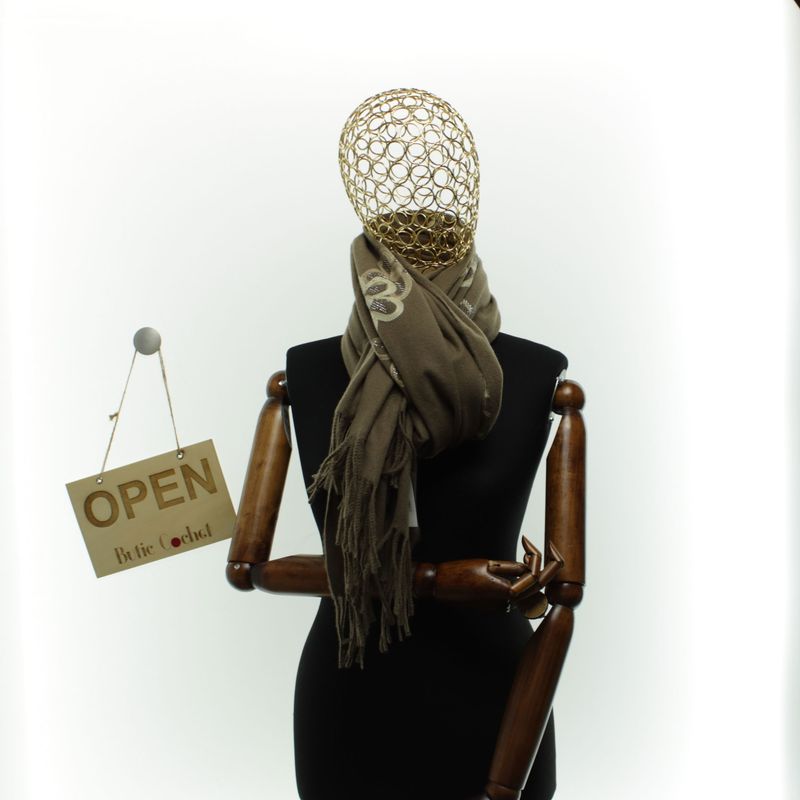 Fashion, accesorii si bijuterii - Femei - Accesorii femei - Esarfe si fulare femei - Esarfa dama, din lana, Buticcochet, 70x180 cm, model cu broderie si strasuri, Maro - ES3510 - Infinity.ro