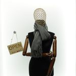 Fashion, accesorii si bijuterii - Femei - Accesorii femei - Esarfe si fulare femei - Esarfa dama, din lana, Buticcochet, 70x180 cm, model cu broderie si strasuri, Gri - ES3519 - Infinity.ro