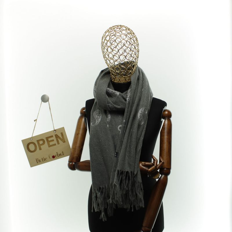 Fashion, accesorii si bijuterii - Femei - Accesorii femei - Esarfe si fulare femei - Esarfa dama, din lana, Buticcochet, 70x180 cm, model cu broderie si strasuri, Gri - ES3519 - Infinity.ro