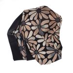 Fashion, accesorii si bijuterii - Femei - Accesorii femei - Esarfe si fulare femei - Esarfa dama, din lana, Buticcochet, 70x180 cm, cu imprimeu floral si franjuri, Negru - ES3540 - Infinity.ro