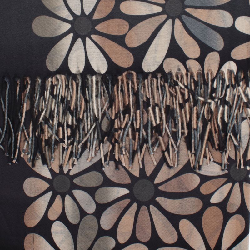 Fashion, accesorii si bijuterii - Femei - Accesorii femei - Esarfe si fulare femei - Esarfa dama, din lana, Buticcochet, 70x180 cm, cu imprimeu floral si franjuri, Negru - ES3540 - Infinity.ro